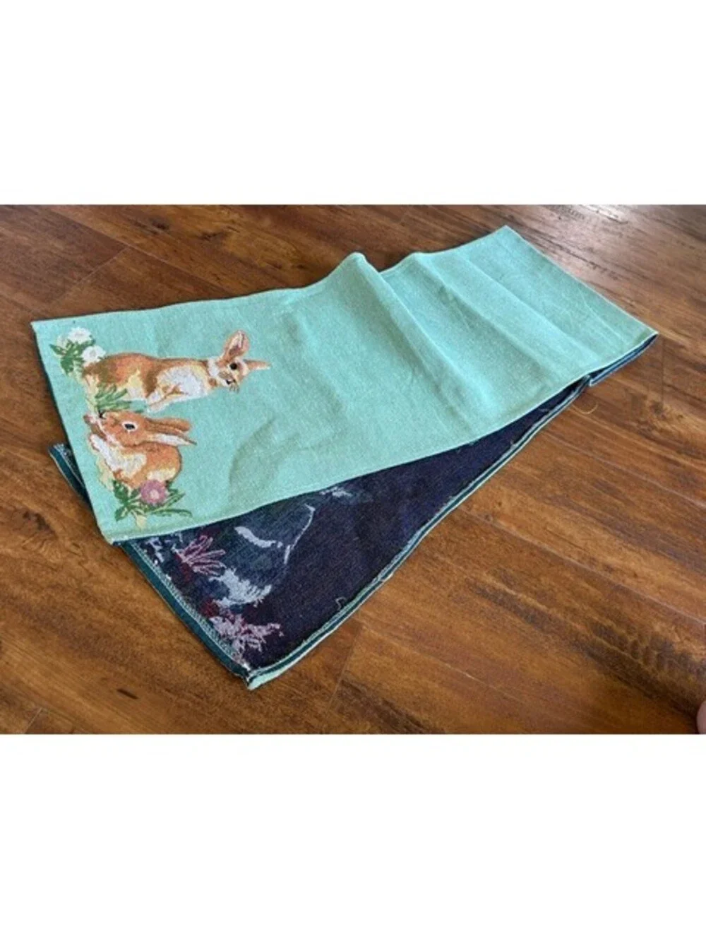 Decorative Cotton-Polyester Table Runner with Bunny Design